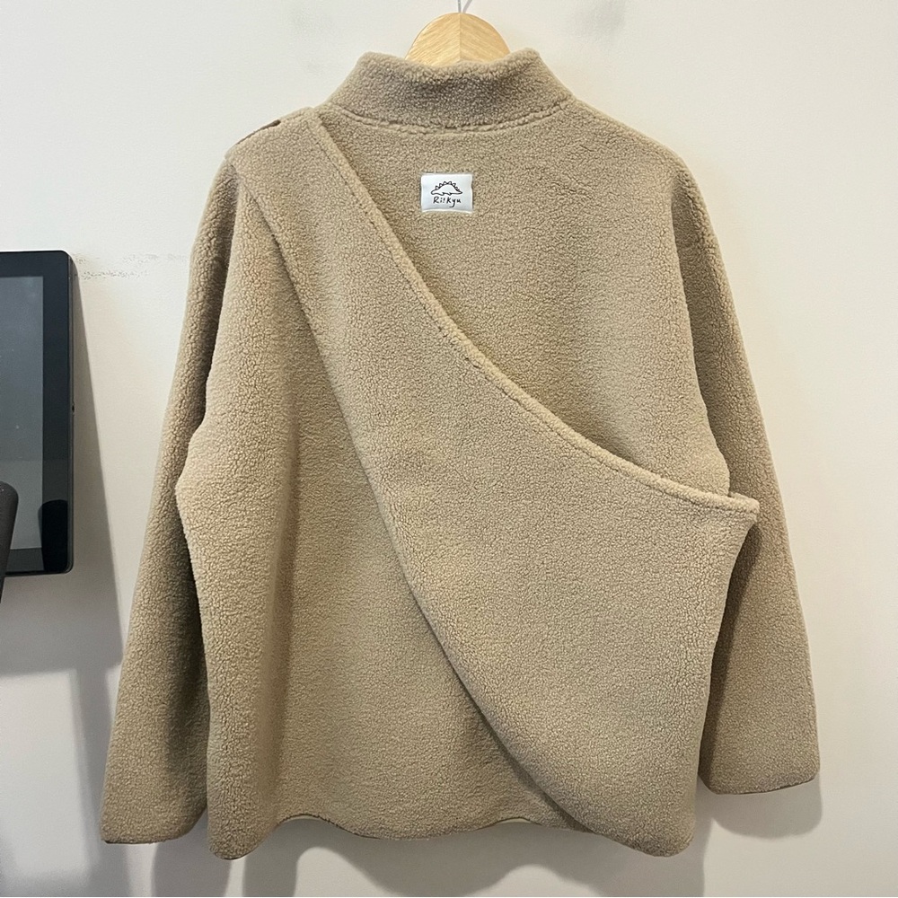 Riikyu Kangaroo Pouch Oversized Fit Unisex Fleece Pet Dog Shirt Sherpa NWT L - Picture 13 of 15